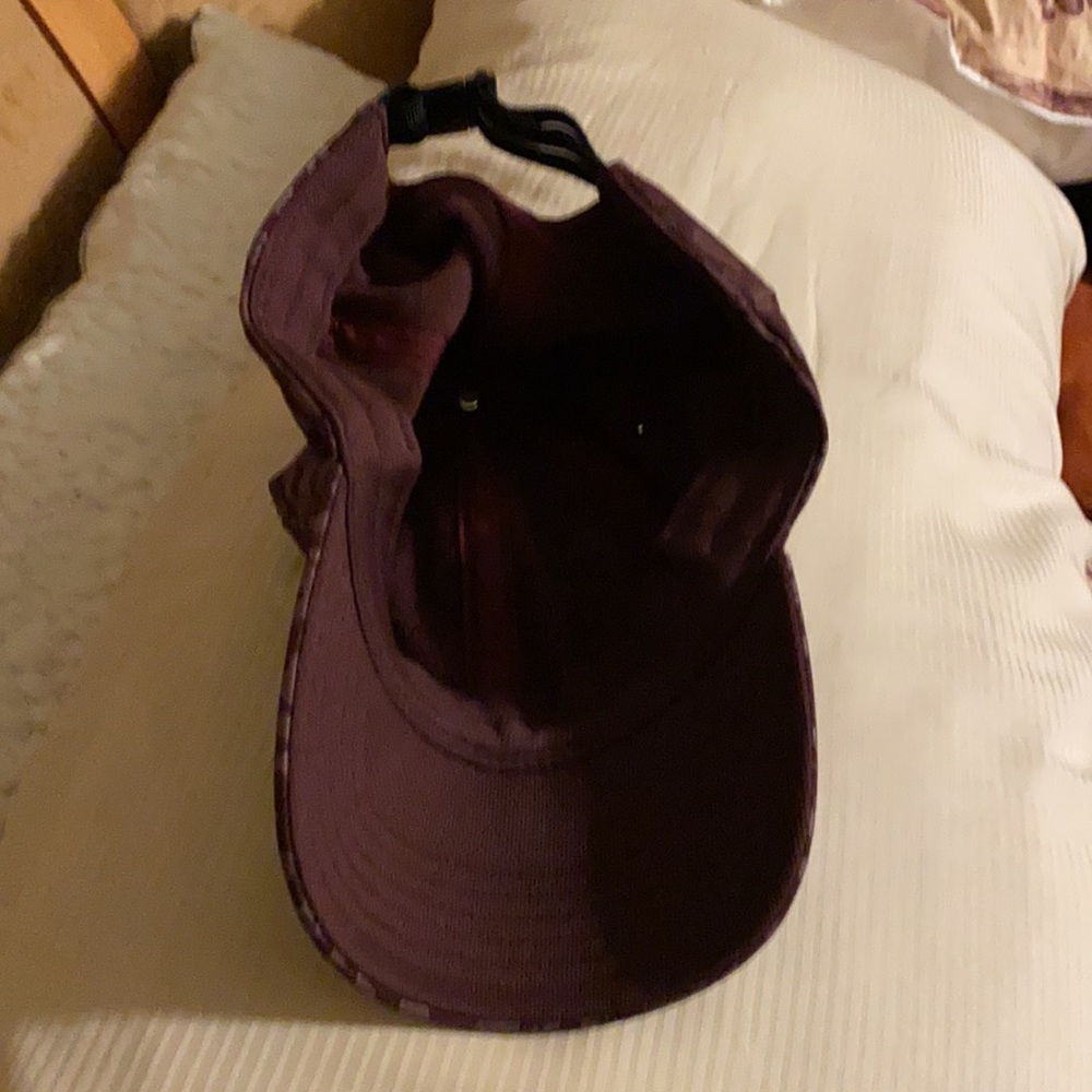 Color not me… - Picture 2 of 4